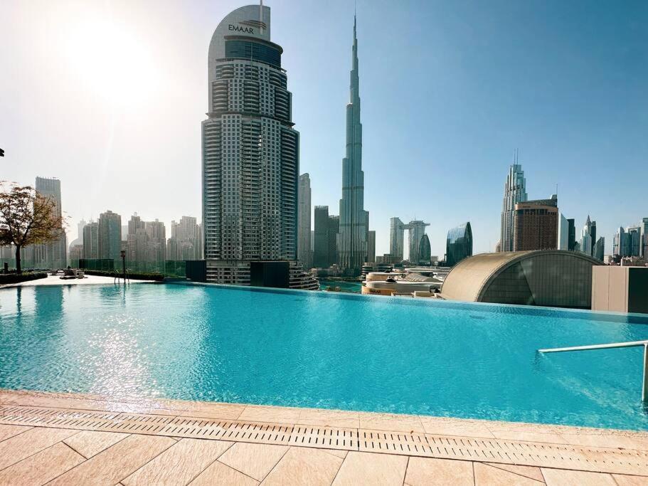 Ferienwohnung Magnificent Brand New Lux 3Br Burj & Fountain View Dubai Exterior foto