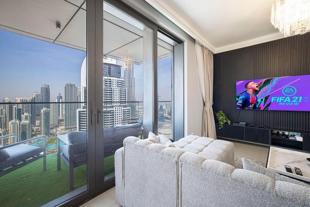 Ferienwohnung Magnificent Brand New Lux 3Br Burj & Fountain View Dubai Exterior foto
