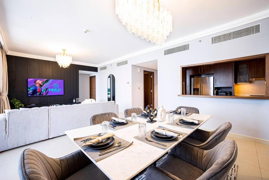Ferienwohnung Magnificent Brand New Lux 3Br Burj & Fountain View Dubai Exterior foto