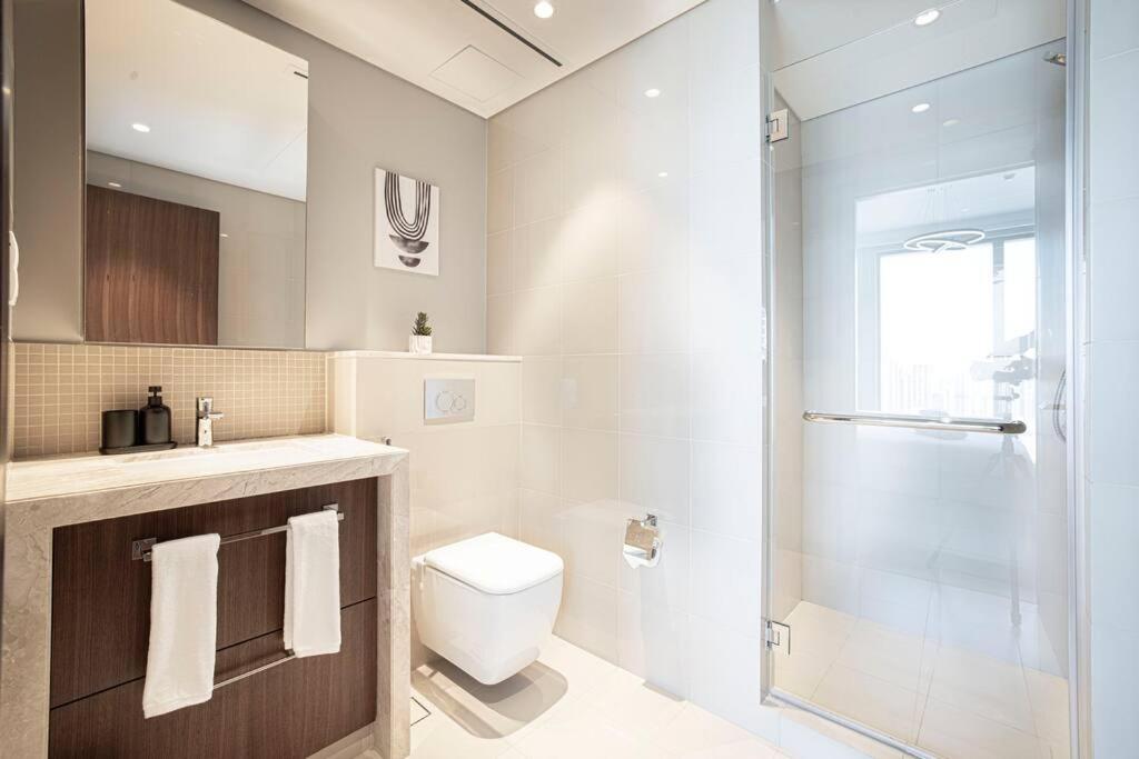 Ferienwohnung Magnificent Brand New Lux 3Br Burj & Fountain View Dubai Exterior foto